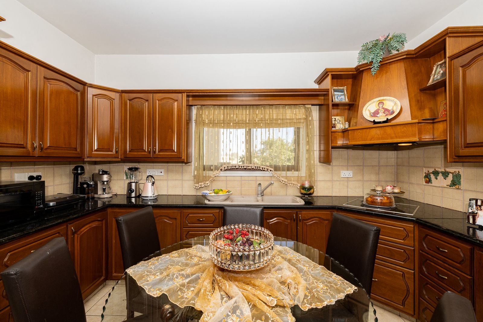 23-5-bed-villa-kiti-10152