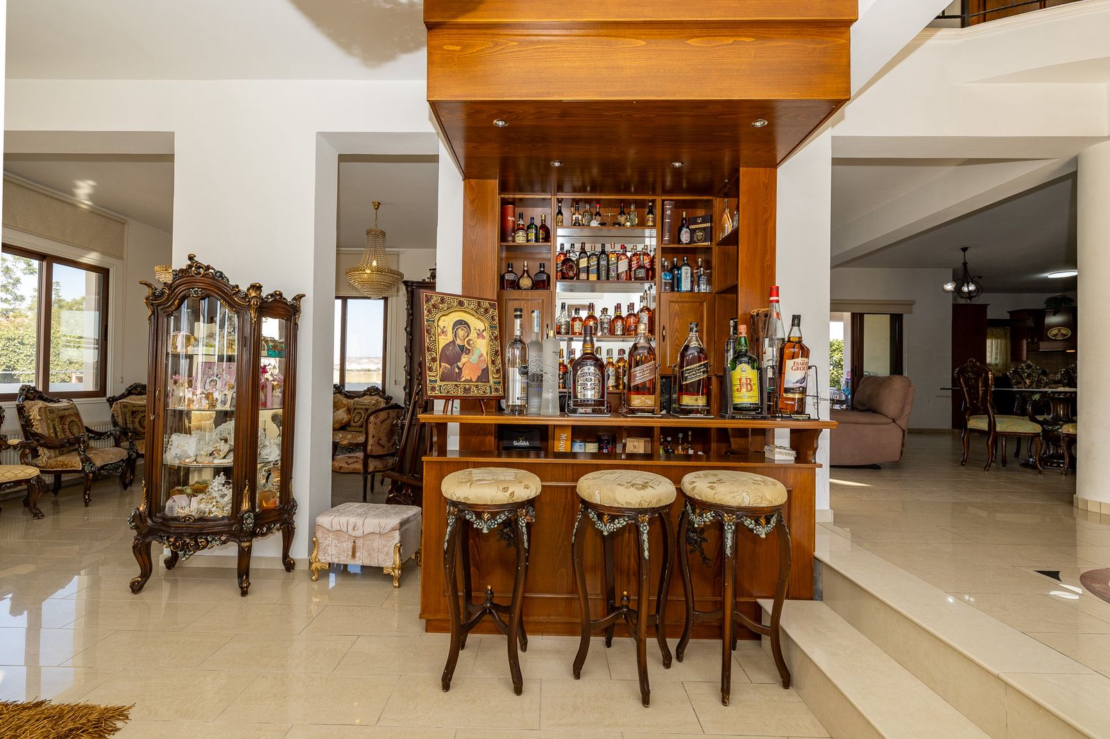 28-5-bed-villa-kiti-10152