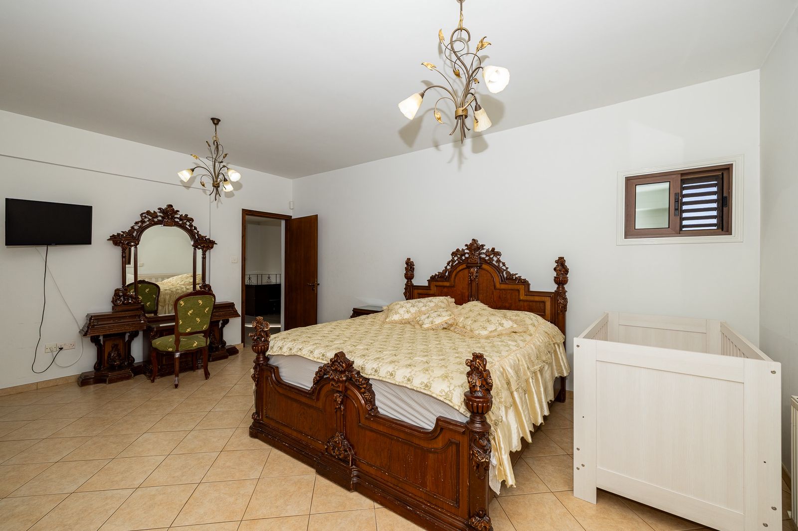31-5-bed-villa-kiti-10152