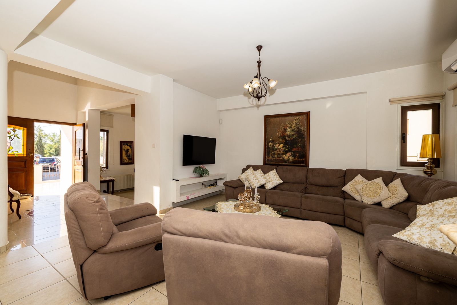 36-5-bed-villa-kiti-10152