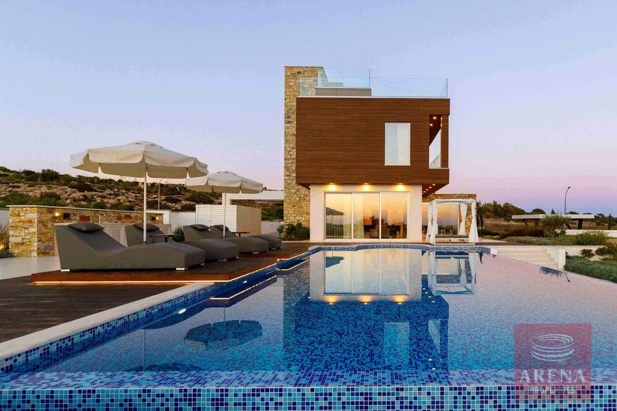 5-beautiful-villa-in-ayia-napa-7037-1