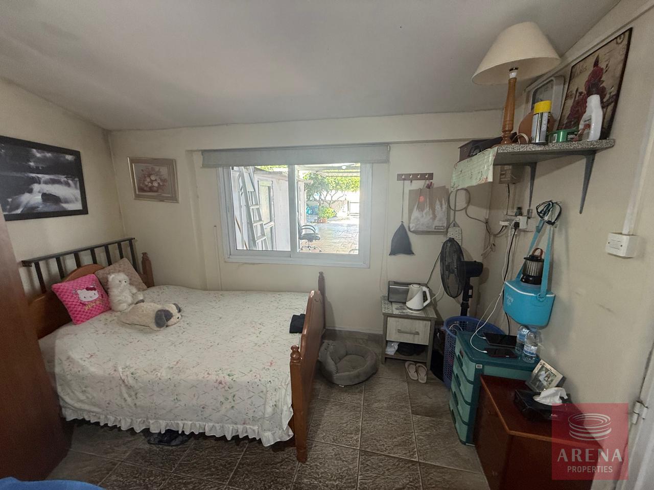 6ac8b0719d875-2